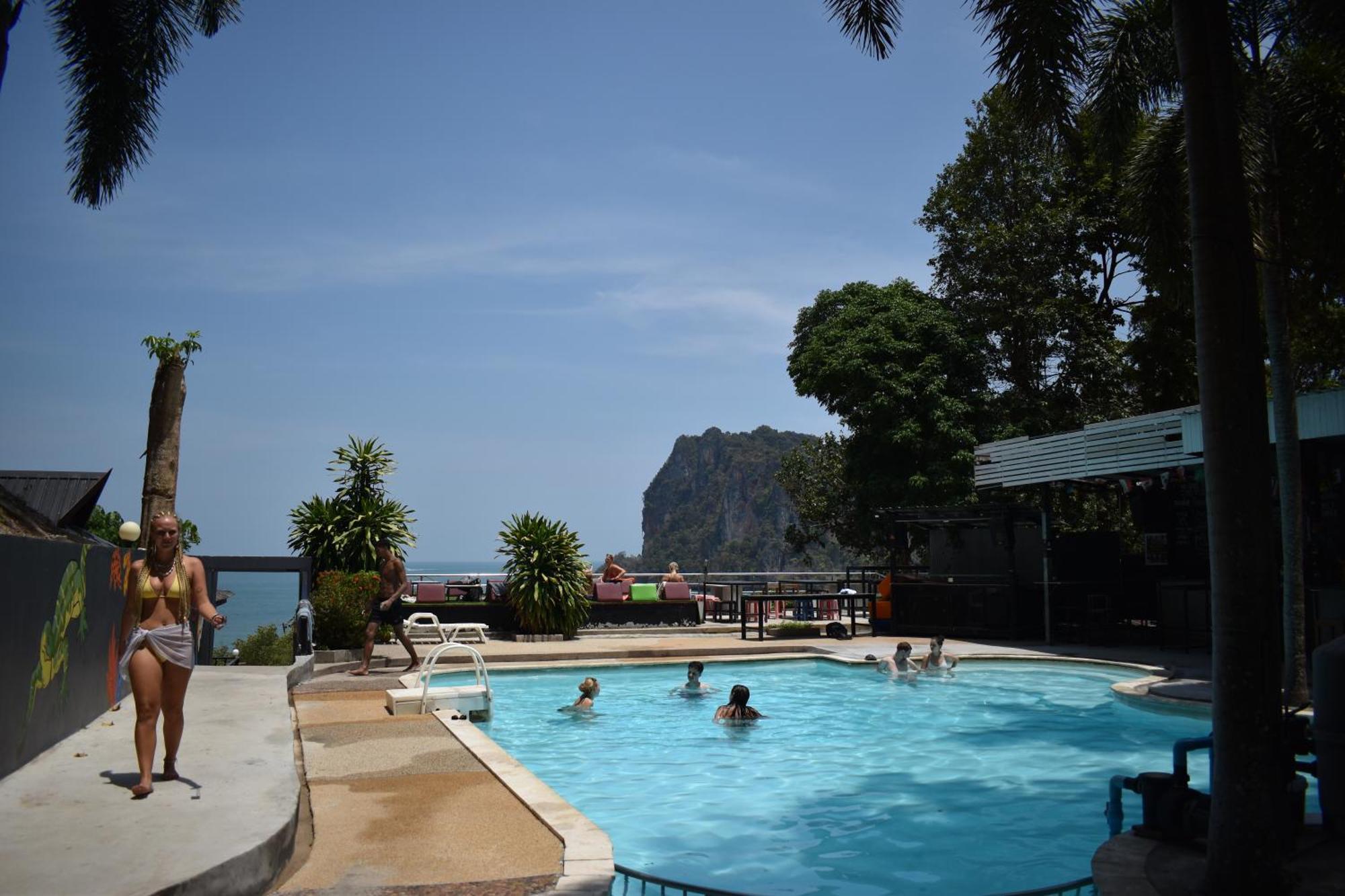 Blanco Hideout Railay - Youth Hostel 18 To 35 Only Εξωτερικό φωτογραφία